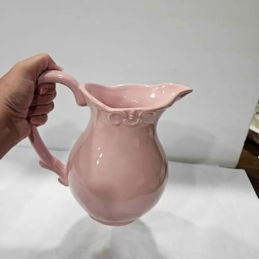 Frutugoso Portugal pink ceramic pitcher